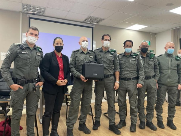 טקס חלוקת הציוד הייעודי לכיתת הכוננות המועצתית