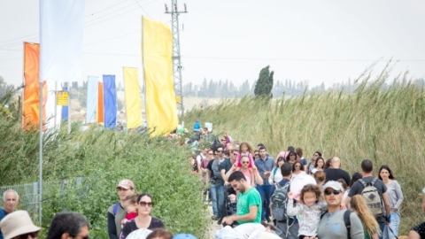 כ-5000 איש השתתפו באירוע המחאה נגד הקמת שדה תעופה בעמק חפר