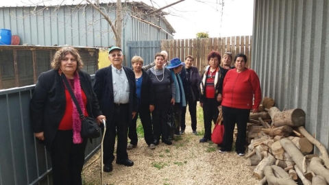 תיקי אחיטוב ביום כיף במשק גינדי, באמץ