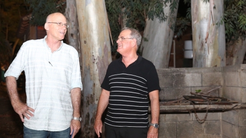 ראש המועצה רני אידן וסגנו אלדד שלם, בפסטיבל