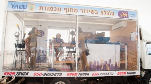 	גלגלצ בשידור חי