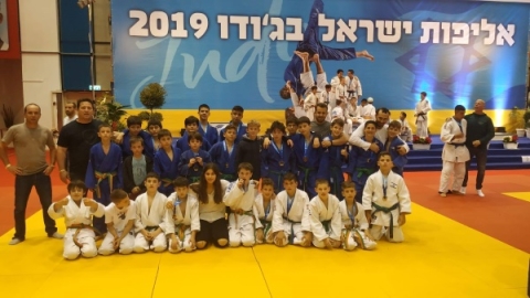 	אלופי הגודו