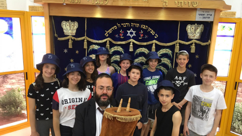 	סיור תלמידים בבית כנסת