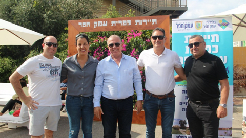 	גלית שאול ביריד רחוב